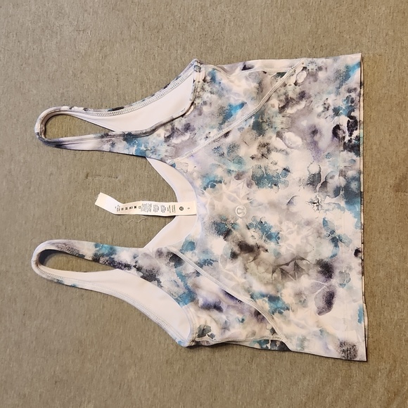 Lululemon Align tank size 6 - Picture 2 of 3